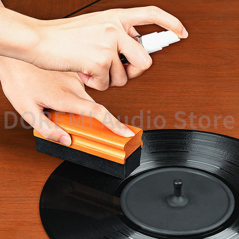 Brosse de nettoyage antistatiq - Vinyl Record Cleaner avis et prix